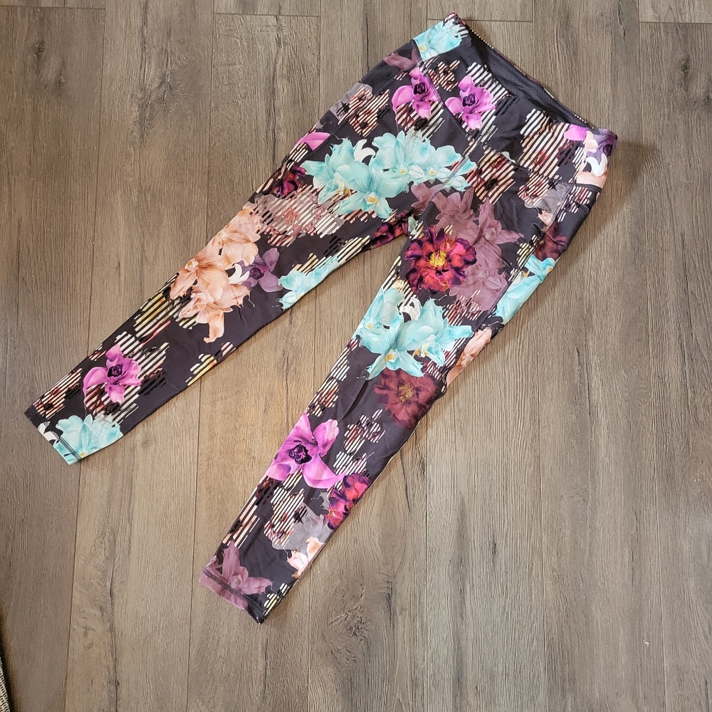 Calia by Carrie Underwood Floral Print Leggings